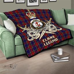 ScotsTee Shop Scottish Clark Red Clan Crest Tartan Quilt The Golden Sword of Courageous Legacy Quilt