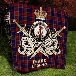 ScotsTee Shop Scottish Clark Red Clan Crest Tartan Quilt The Golden Sword of Courageous Legacy Quilt