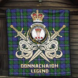 ScotsTee Shop Scottish Donnachaidh Clan Crest Tartan Quilt The Golden Sword of Courageous Legacy Quilt
