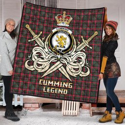 ScotsTee Shop Scottish Cumming Hunting Modern Clan Crest Tartan Quilt The Golden Sword of Courageous Legacy Quilt