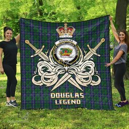 ScotsTee Shop Scottish Douglas Green Clan Crest Tartan Quilt The Golden Sword of Courageous Legacy Quilt