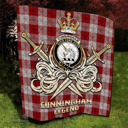 ScotsTee Shop Scottish Cunningham Dress Clan Crest Tartan Quilt The Golden Sword of Courageous Legacy Quilt