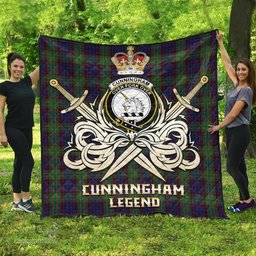 ScotsTee Shop Scottish Cunningham Hunting Clan Crest Tartan Quilt The Golden Sword of Courageous Legacy Quilt