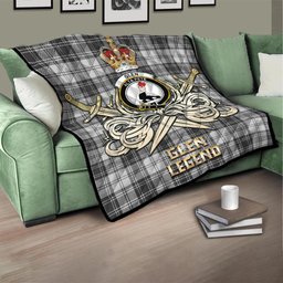 ScotsTee Shop Scottish Glen Clan Crest Tartan Quilt The Golden Sword of Courageous Legacy Quilt