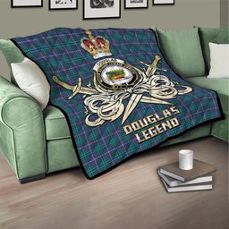 ScotsTee Shop Scottish Douglas Modern Clan Crest Tartan Quilt The Golden Sword of Courageous Legacy Quilt