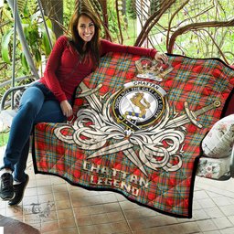 ScotsTee Shop Scottish Chattan Clan Crest Tartan Quilt The Golden Sword of Courageous Legacy Quilt