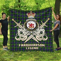 ScotsTee Shop Scottish Farquharson Modern Clan Crest Tartan Quilt The Golden Sword of Courageous Legacy Quilt