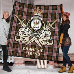 ScotsTee Shop Scottish Carnegie Dress Clan Crest Tartan Quilt The Golden Sword of Courageous Legacy Quilt