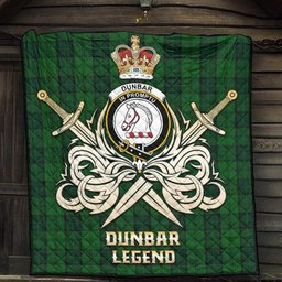 ScotsTee Shop Scottish Dunbar Hunting Clan Crest Tartan Quilt The Golden Sword of Courageous Legacy Quilt