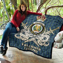 ScotsTee Shop Scottish Falconer Clan Crest Tartan Quilt The Golden Sword of Courageous Legacy Quilt