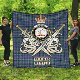 ScotsTee Shop Scottish Cooper Clan Crest Tartan Quilt The Golden Sword of Courageous Legacy Quilt