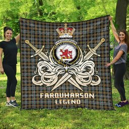 ScotsTee Shop Scottish Farquharson Weathered Clan Crest Tartan Quilt The Golden Sword of Courageous Legacy Quilt