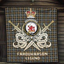 ScotsTee Shop Scottish Farquharson Weathered Clan Crest Tartan Quilt The Golden Sword of Courageous Legacy Quilt