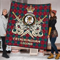 ScotsTee Shop Scottish Fotheringham Modern Clan Crest Tartan Quilt The Golden Sword of Courageous Legacy Quilt