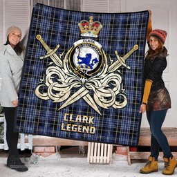 ScotsTee Shop Scottish Clark (Lion) Clan Crest Tartan Quilt The Golden Sword of Courageous Legacy Quilt