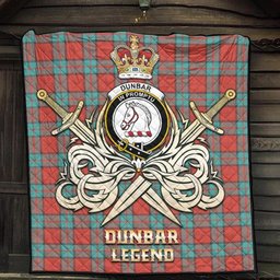 ScotsTee Shop Scottish Dunbar Ancient Clan Crest Tartan Quilt The Golden Sword of Courageous Legacy Quilt
