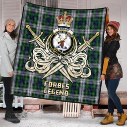 ScotsTee Shop Scottish Forbes Dress Clan Crest Tartan Quilt The Golden Sword of Courageous Legacy Quilt