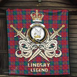 ScotsTee Shop Scottish Lindsay Modern Clan Crest Tartan Quilt The Golden Sword of Courageous Legacy Quilt