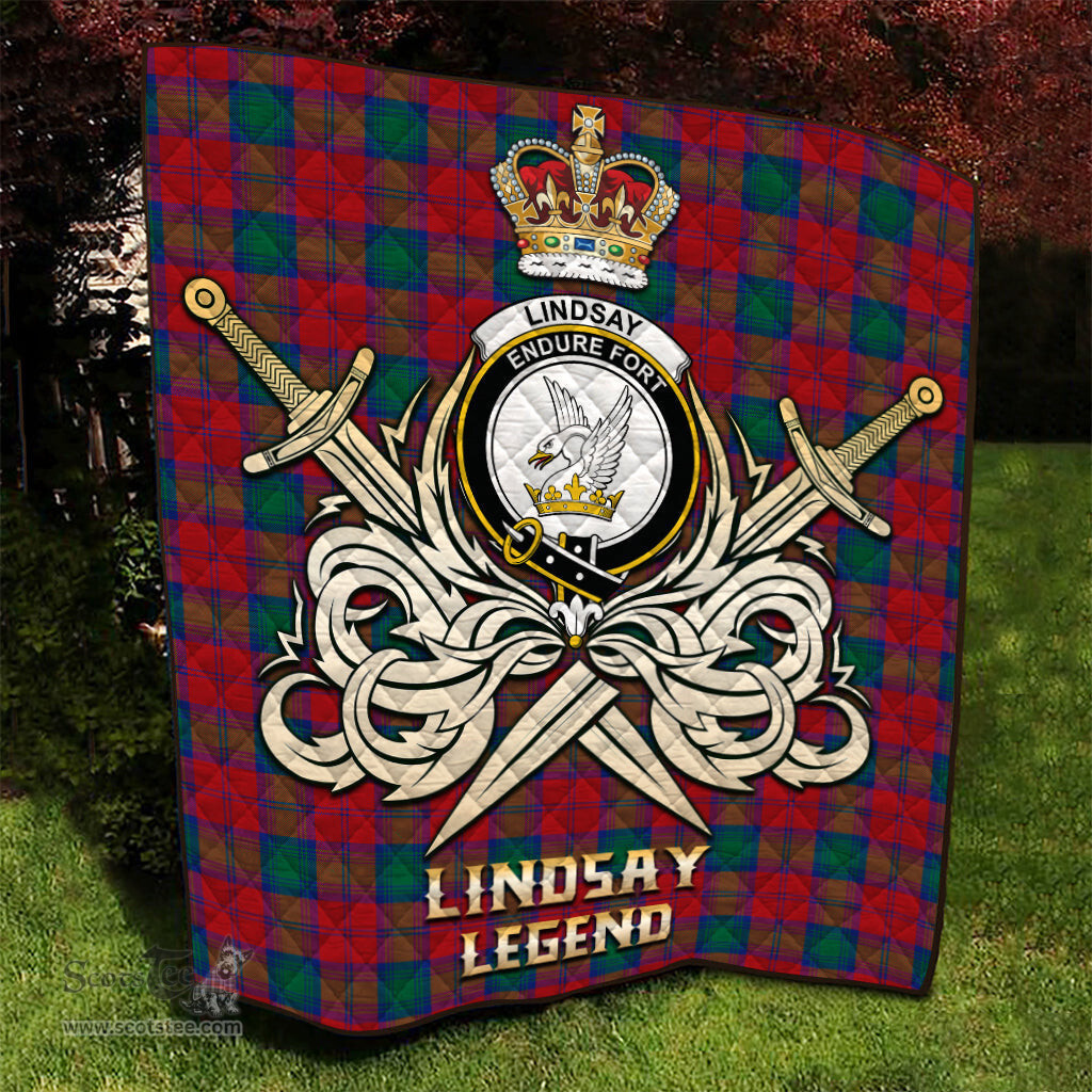 ScotsTee Shop Scottish Lindsay Modern Clan Crest Tartan Quilt The Golden Sword of Courageous Legacy Quilt