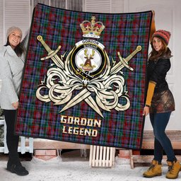 ScotsTee Shop Scottish Gordon Red Clan Crest Tartan Quilt The Golden Sword of Courageous Legacy Quilt