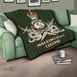 ScotsTee Shop Scottish MacKintosh Hunting Clan Crest Tartan Quilt The Golden Sword of Courageous Legacy Quilt