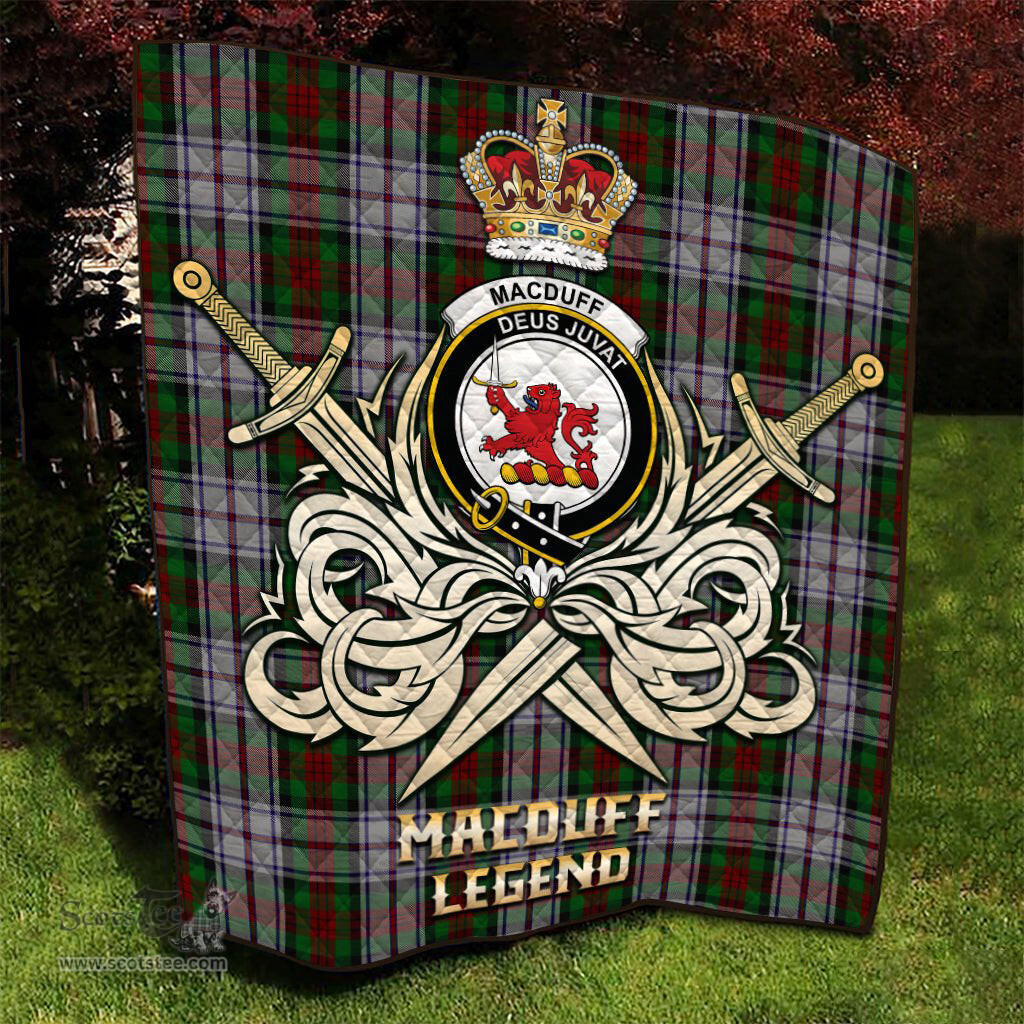 ScotsTee Shop Scottish MacDuff Dress Clan Crest Tartan Quilt The Golden Sword of Courageous Legacy Quilt