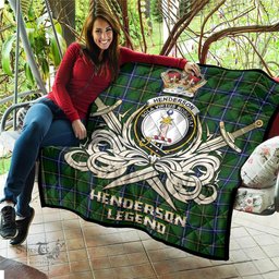 ScotsTee Shop Scottish Henderson Modern Clan Crest Tartan Quilt The Golden Sword of Courageous Legacy Quilt