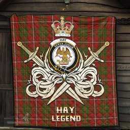 ScotsTee Shop Scottish Hay Clan Crest Tartan Quilt The Golden Sword of Courageous Legacy Quilt