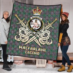 ScotsTee Shop Scottish MacFarlane Hunting Ancient Clan Crest Tartan Quilt The Golden Sword of Courageous Legacy Quilt