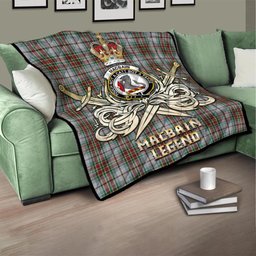 ScotsTee Shop Scottish MacBain Dress Clan Crest Tartan Quilt The Golden Sword of Courageous Legacy Quilt