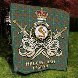 ScotsTee Shop Scottish MacKintosh Hunting Ancient Clan Crest Tartan Quilt The Golden Sword of Courageous Legacy Quilt