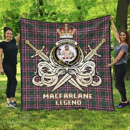 ScotsTee Shop Scottish MacFarlane Hunting Modern Clan Crest Tartan Quilt The Golden Sword of Courageous Legacy Quilt