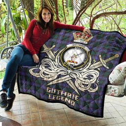 ScotsTee Shop Scottish Guthrie Modern Clan Crest Tartan Quilt The Golden Sword of Courageous Legacy Quilt