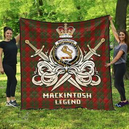 ScotsTee Shop Scottish MacKintosh Red Clan Crest Tartan Quilt The Golden Sword of Courageous Legacy Quilt