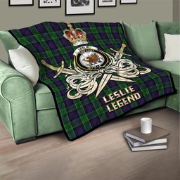 ScotsTee Shop Scottish Leslie Hunting Clan Crest Tartan Quilt The Golden Sword of Courageous Legacy Quilt
