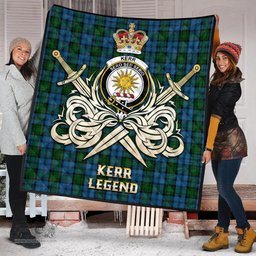 ScotsTee Shop Scottish Kerr Hunting Clan Crest Tartan Quilt The Golden Sword of Courageous Legacy Quilt