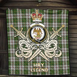 ScotsTee Shop Scottish Hay White Dress Clan Crest Tartan Quilt The Golden Sword of Courageous Legacy Quilt