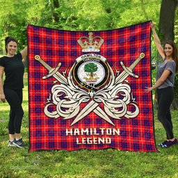 ScotsTee Shop Scottish Hamilton Modern Clan Crest Tartan Quilt The Golden Sword of Courageous Legacy Quilt