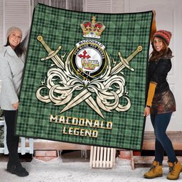 ScotsTee Shop Scottish MacDonald Lord of the Isles Hunting Clan Crest Tartan Quilt The Golden Sword of Courageous Legacy Quilt