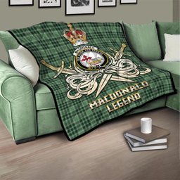 ScotsTee Shop Scottish MacDonald Lord of the Isles Hunting Clan Crest Tartan Quilt The Golden Sword of Courageous Legacy Quilt
