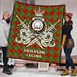 ScotsTee Shop Scottish Grierson Clan Crest Tartan Quilt The Golden Sword of Courageous Legacy Quilt