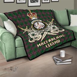 ScotsTee Shop Scottish MacFarlane Hunting Clan Crest Tartan Quilt The Golden Sword of Courageous Legacy Quilt