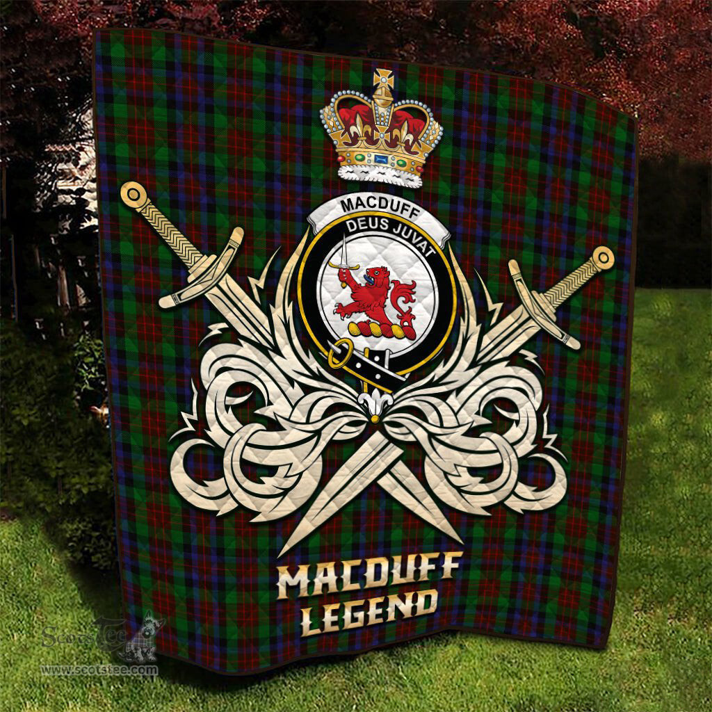 ScotsTee Shop Scottish MacDuff Hunting Clan Crest Tartan Quilt The Golden Sword of Courageous Legacy Quilt