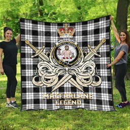 ScotsTee Shop Scottish MacFarlane Black White Clan Crest Tartan Quilt The Golden Sword of Courageous Legacy Quilt