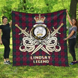 ScotsTee Shop Scottish Lindsay Clan Crest Tartan Quilt The Golden Sword of Courageous Legacy Quilt