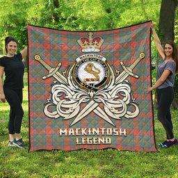 ScotsTee Shop Scottish MacKintosh Ancient Clan Crest Tartan Quilt The Golden Sword of Courageous Legacy Quilt