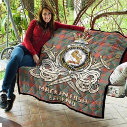 ScotsTee Shop Scottish MacKintosh Ancient Clan Crest Tartan Quilt The Golden Sword of Courageous Legacy Quilt