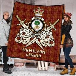 ScotsTee Shop Scottish Hamilton Red Clan Crest Tartan Quilt The Golden Sword of Courageous Legacy Quilt