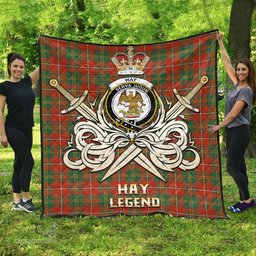 ScotsTee Shop Scottish Hay Ancient Clan Crest Tartan Quilt The Golden Sword of Courageous Legacy Quilt