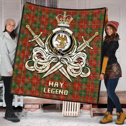 ScotsTee Shop Scottish Hay Ancient Clan Crest Tartan Quilt The Golden Sword of Courageous Legacy Quilt